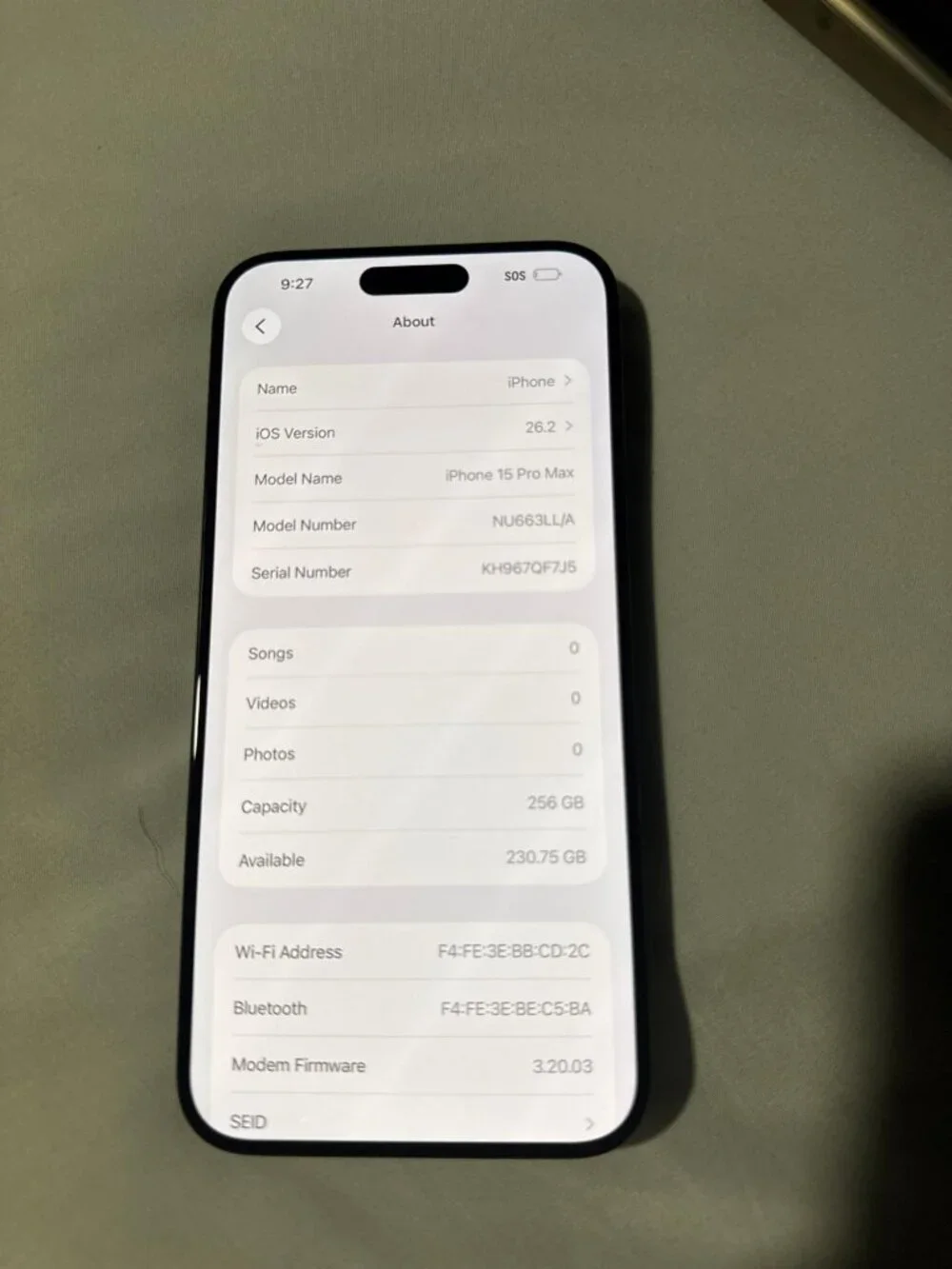 Apple iPhone 15 Pro Max Locked